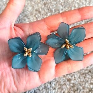 Green flower earings